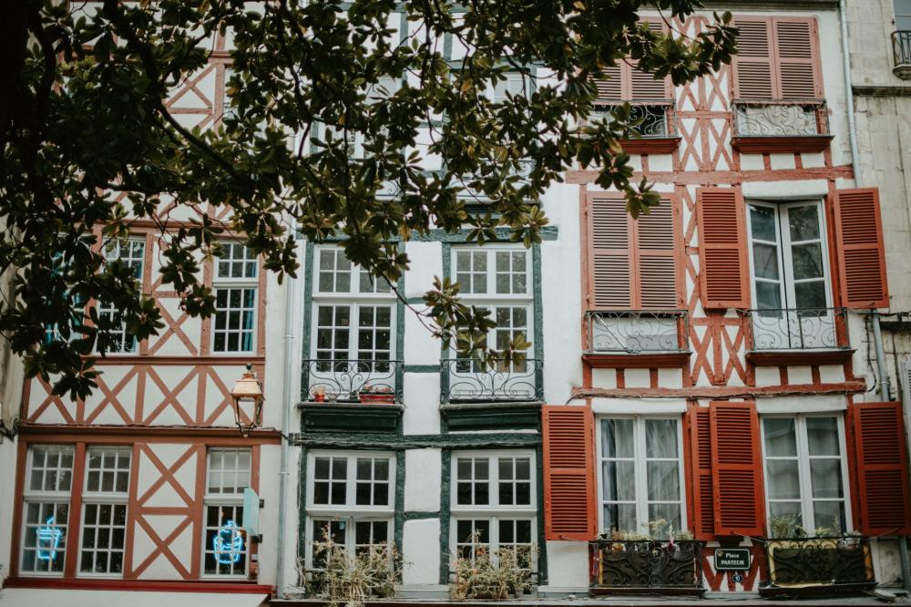 Bayonne